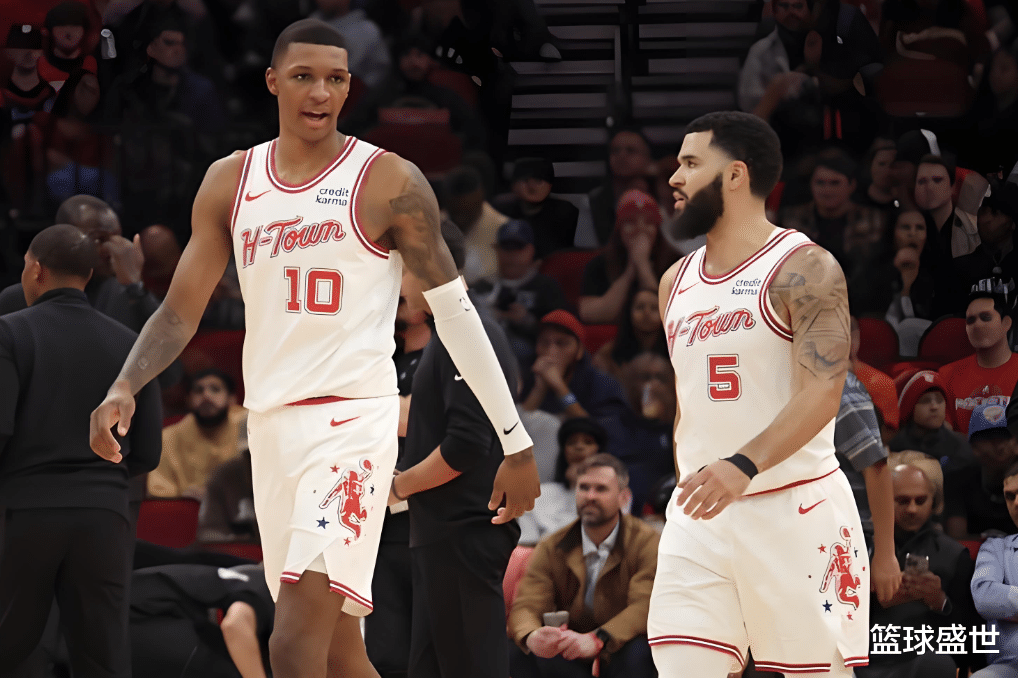 开云世界杯2026-四川队鏖战篮网，范弗利特惊艳四座